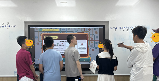 (大连啄木鸟留学)上课实景