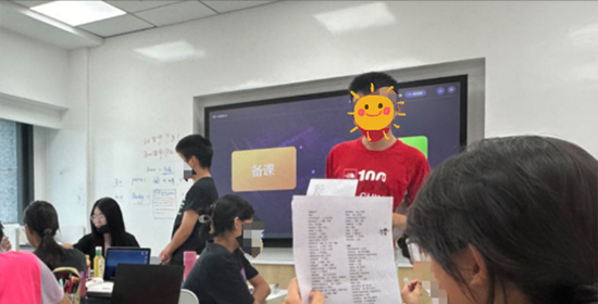 (广州啄木鸟留学)上课实景